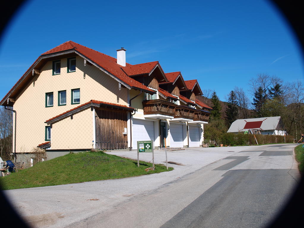 Ferienhof Kehlbauer Hof bei Salzburg Buitenkant foto
