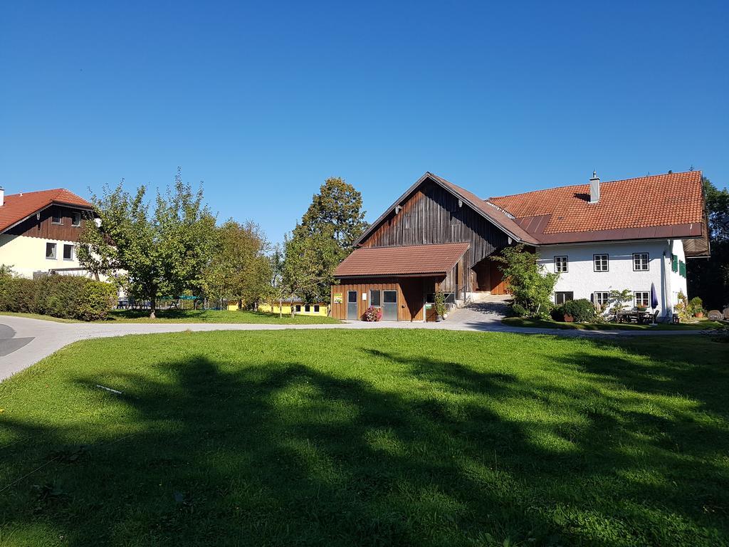 Ferienhof Kehlbauer Hof bei Salzburg Buitenkant foto
